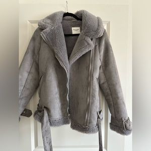 Abercrombie and Fitch moto faux shearling jacket size Medium